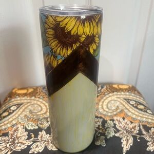 Sunflower Patterned Tumbler